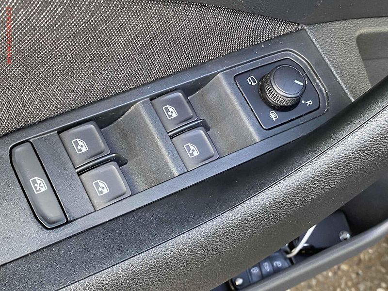 Škoda Scala (2020) 1.0 G-TEC, ČR, Style, LED - fotka 11 z 18
