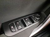Kia Ceed (2023) Top 1.5 T-GDI - náhled 17