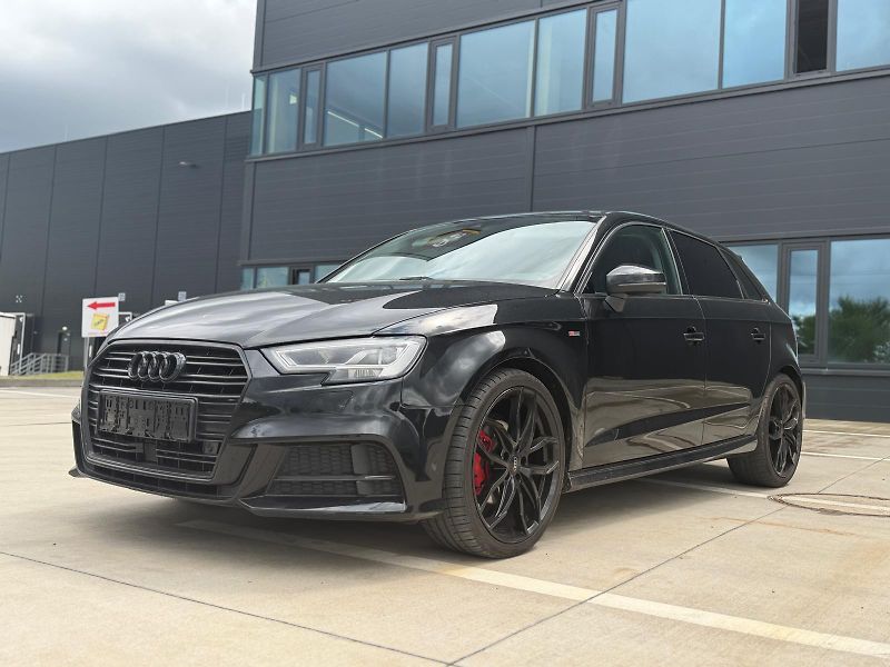 Audi A3 (2017) 2.0TDI,S-LINE,-733 223 624 - fotka 4 z 17