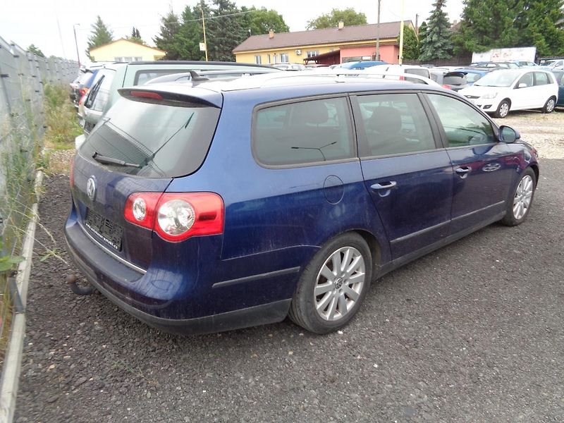 Volkswagen Passat 2,0 TDI - fotka 5 z 13