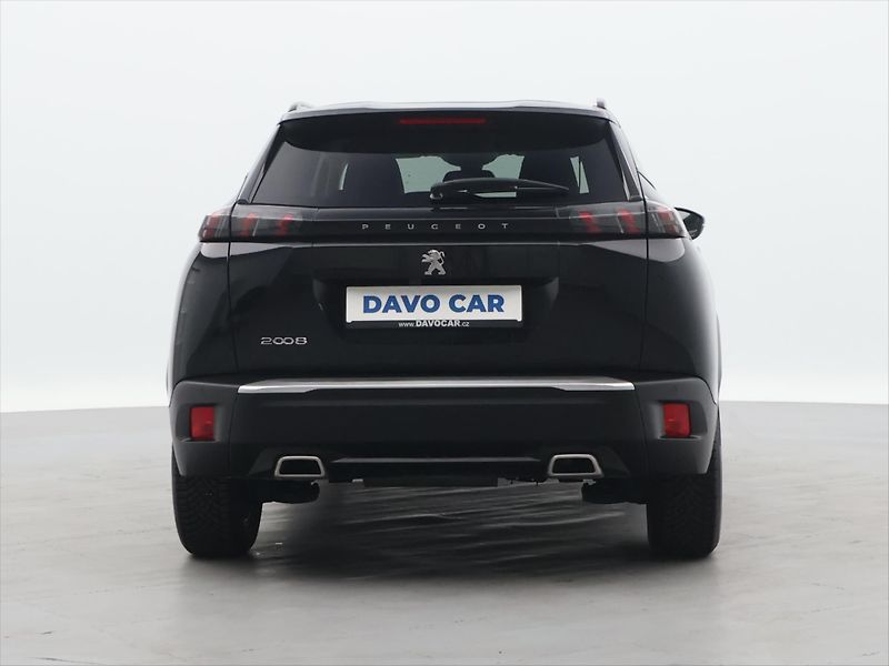 Peugeot 2008 1,2 PT 130k CZ Allure LED - fotka 6 z 25
