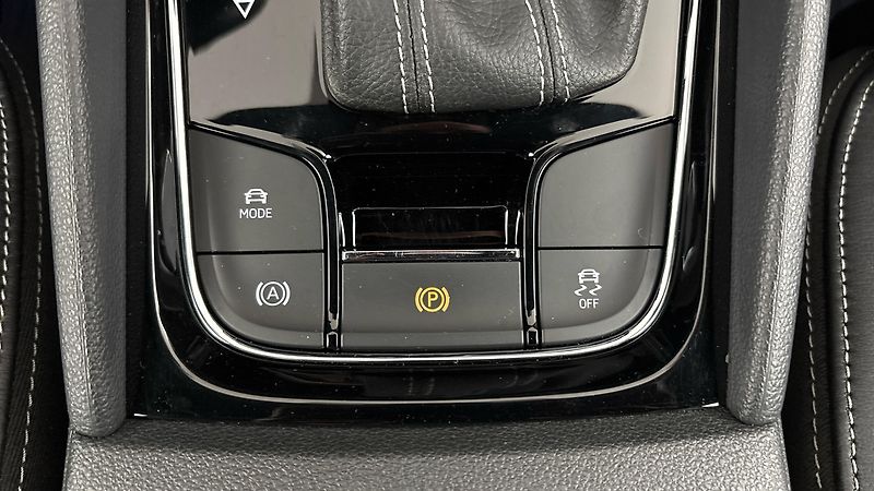 Škoda Kodiaq 2.0 TDI DSG Sportline - fotka 28 z 35