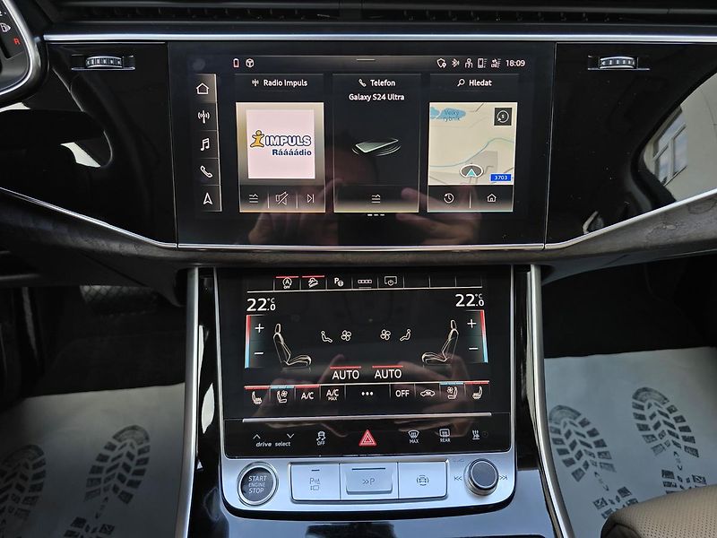 Audi Q7 MATRIX KŮŽE WEBASTO B&O - fotka 45 z 61