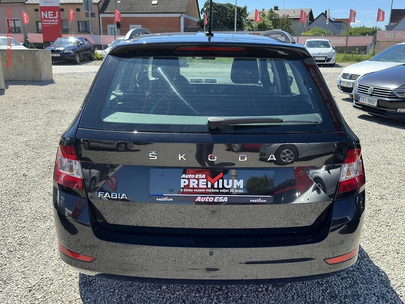 Škoda Fabia (2021) 1.0 TSi, ČR, STK2/28 - fotka 5 z 19