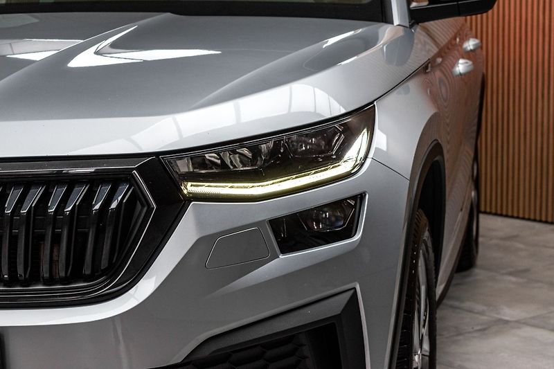 Škoda Kodiaq 2.0 TDI 4x4*SPORTLINE*TAŽNÉ*ČR - fotka 41 z 48