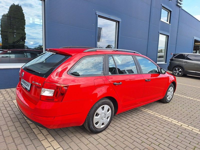 Škoda Octavia (2016) Combi 1.6 TDI 81kW - fotka 7 z 17