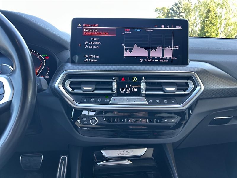 BMW X3 2,0 20d xDrive AT - fotka 10 z 11