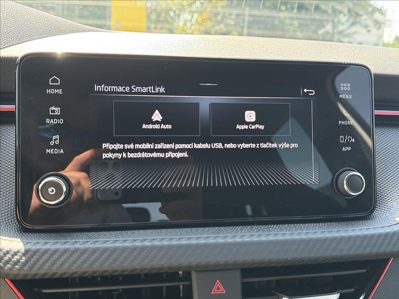 Škoda Kamiq 1,5 TSI 110 kW DSG Monte Carlo - fotka 22 z 36