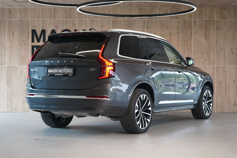 Volvo XC90 B5 PLUS Bright, Vzduch, 360° - fotka 8 z 50