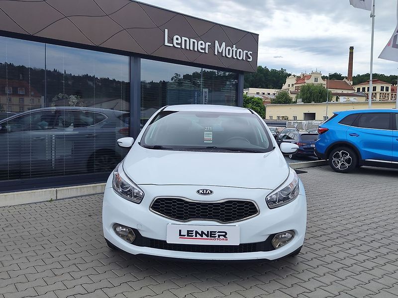 Kia Ceed 1.4 CVVT/73kW servisováno - fotka 2 z 28