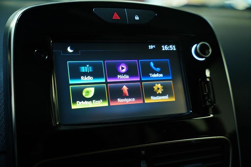 Renault Clio - fotka 20 z 27
