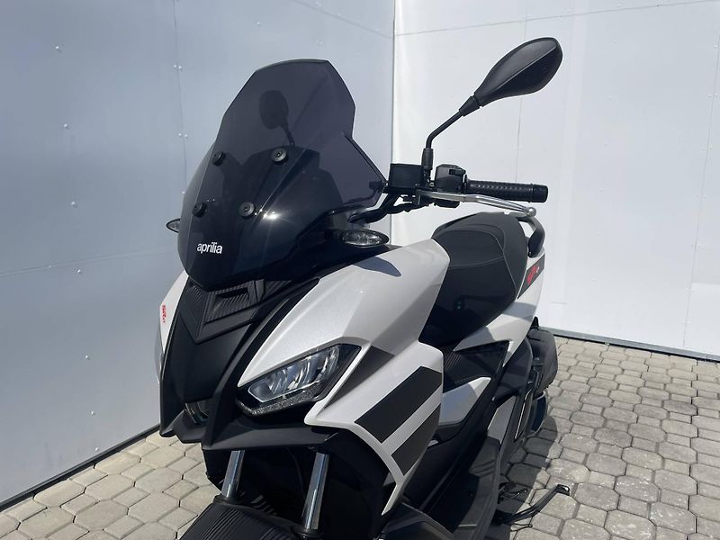Aprilia (2025) SR GT 125 EU5+ - fotka 9 z 13