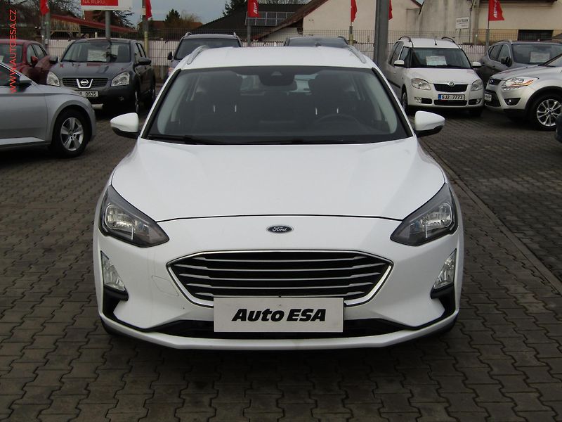 Ford Focus (2020) 1.5 TDCi, ČR, AC, park.čidla - fotka 2 z 21
