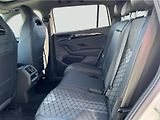 Volkswagen Tayron R-Line People 2,0 TDI 142 kW 4 - náhled 12