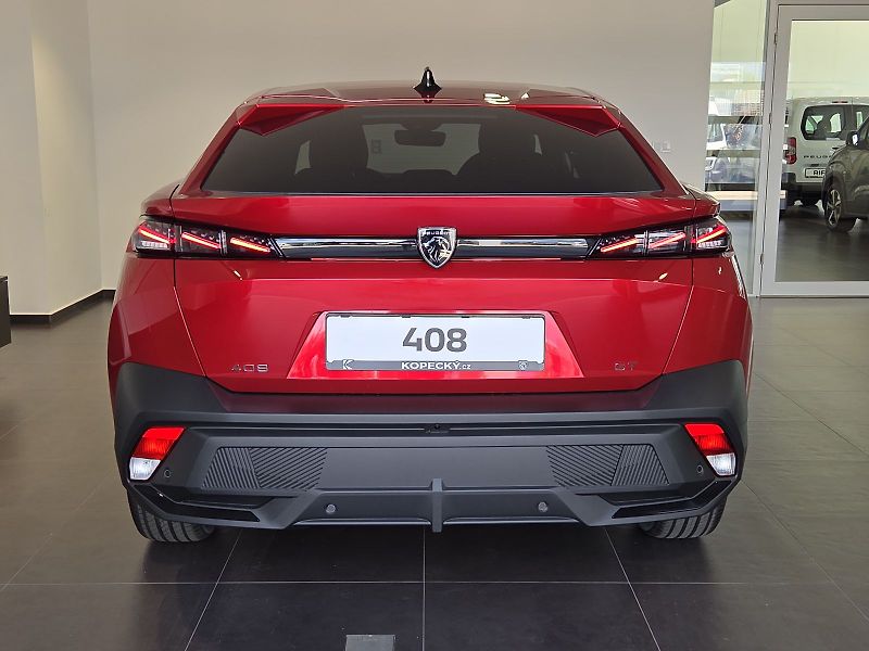 Peugeot 408 (2026) GT Hybrid 145 e-DCS6 - fotka 4 z 16