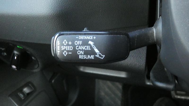 Škoda Karoq 1,5 TSI Sportline DSG - fotka 11 z 24