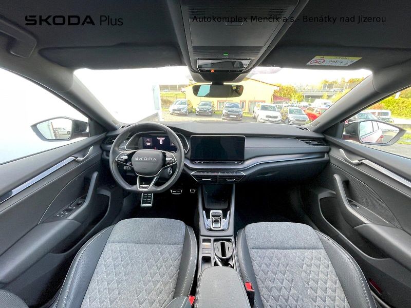 Škoda Octavia (2025) COMBI SPORTLINE 1,5 TSI M-HEV - fotka 5 z 50