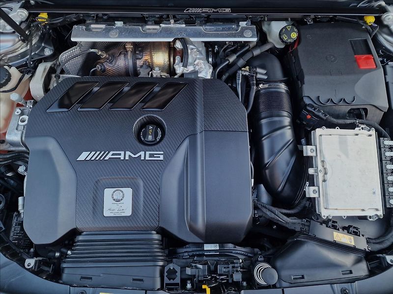 Mercedes-Benz Třídy A A45 S AMG 4Matic+,ČR,1.Maj. - fotka 45 z 50