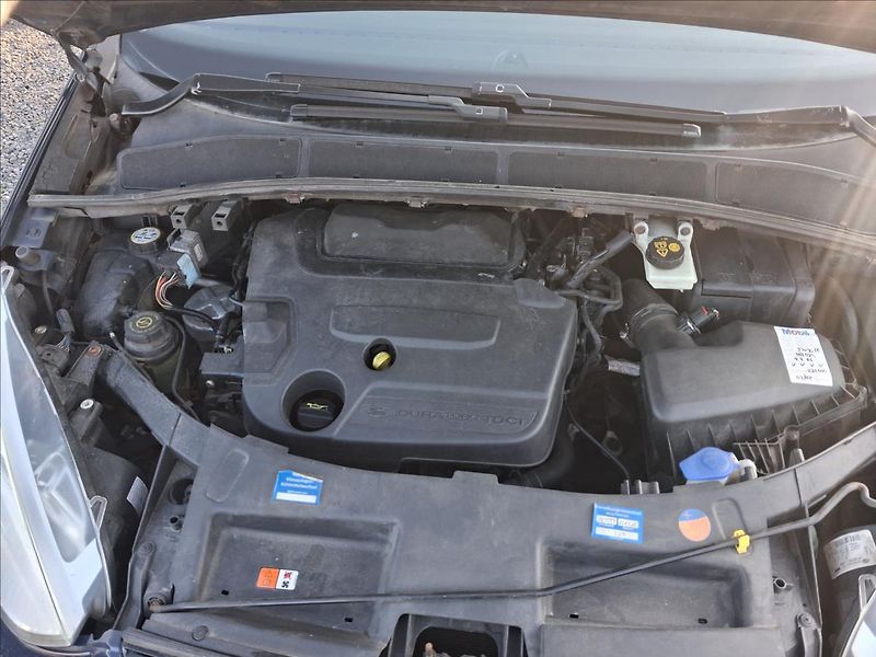 Ford S-MAX 2,0 navigace, vyhř. sedačky - fotka 14 z 14