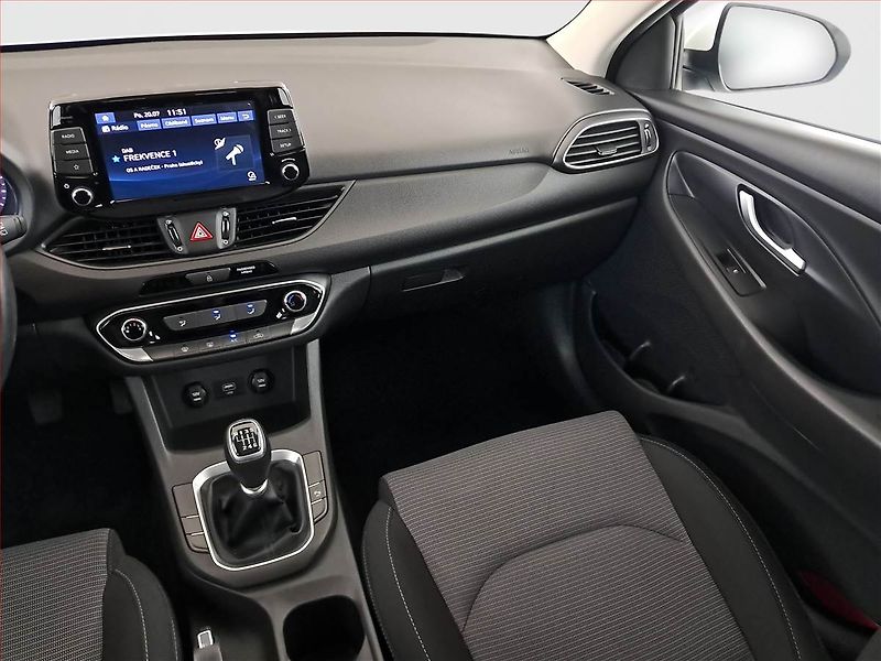 Hyundai i30 (2021) 1.0 T-GDI, Serv.kniha - fotka 8 z 17