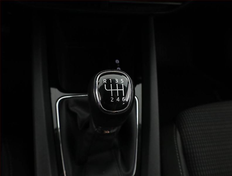 Škoda Octavia (2022) Ambition 2.0 TDI, ČR,1.maj - fotka 13 z 16