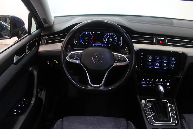 Volkswagen Passat (2023) 2.0TDI DSG Nez.Topení Matrix - fotka 37 z 39