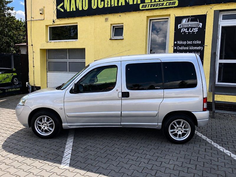 Citroën Berlingo 1,6i (80kW)*TAŽNÉ ZAŘÍZENÍ* - fotka 6 z 15