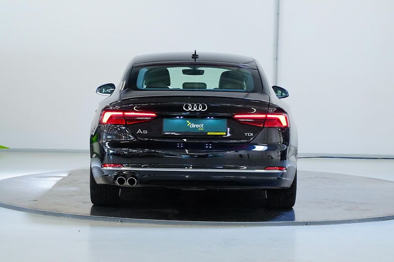 Audi A5 - fotka 6 z 33