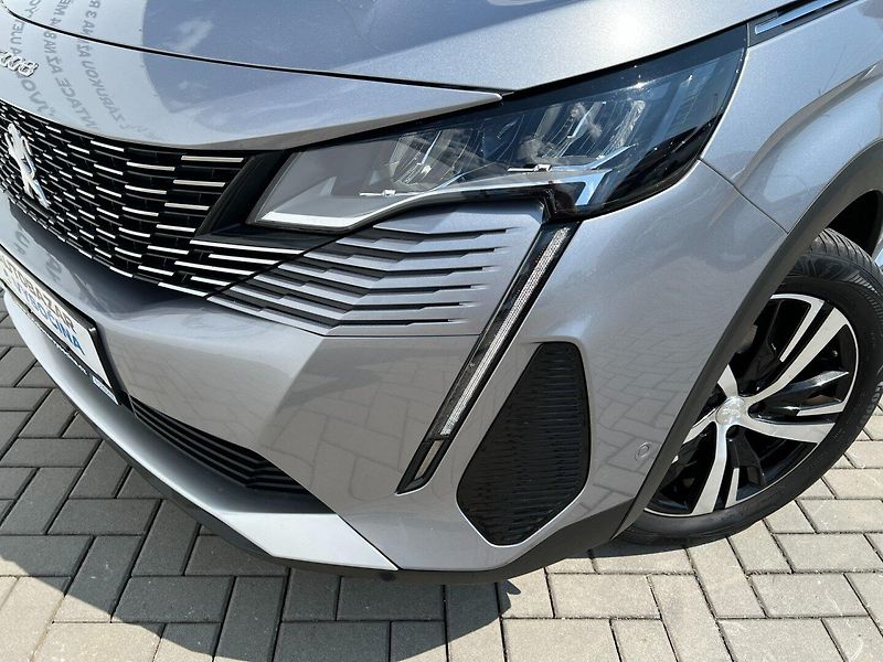 Peugeot 5008 (2021) 1.5HDi 96kW Allure+! Tažné! 7m - fotka 9 z 46