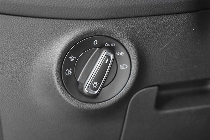 Škoda Kodiaq 2.0 TDI DSG*4X4*7.MÍST*ACC*DPH - fotka 12 z 46