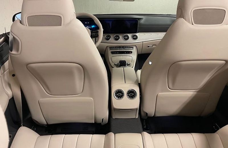 Mercedes-Benz Třídy E 200 AMG 360 kamera světlý int. - fotka 11 z 21