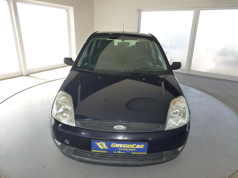 Ford Fiesta (2005) 1,3i-**ALU KOLA***KLIMATIZACE* - fotka 2 z 22