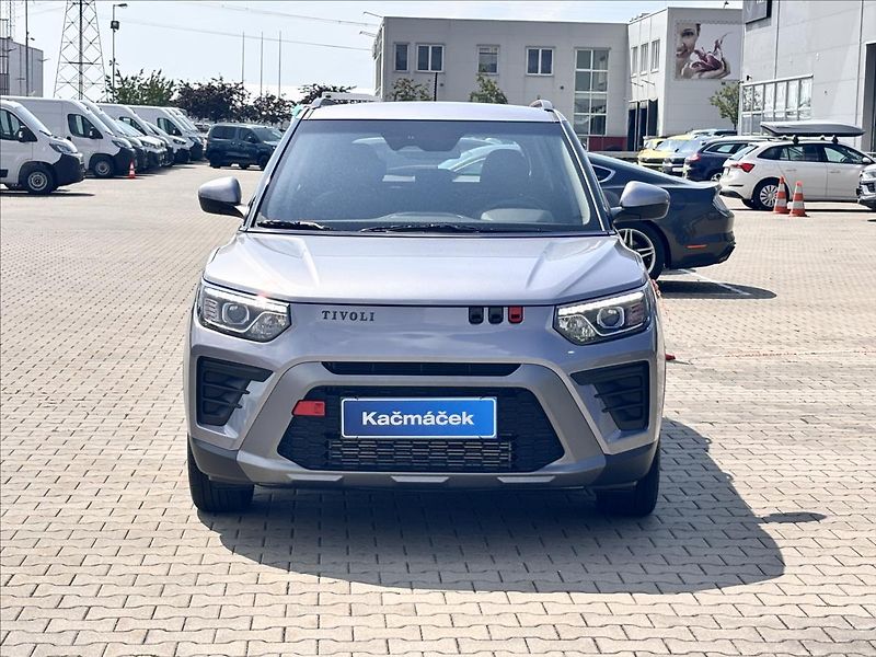KGM Tivoli 1,5 GDI 120kW 6AT Style - fotka 8 z 28