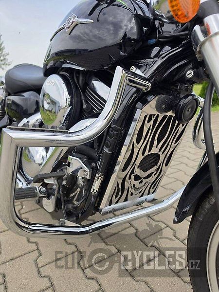 Kawasaki VN 1500 Mean Streak (2003) - fotka 4 z 14