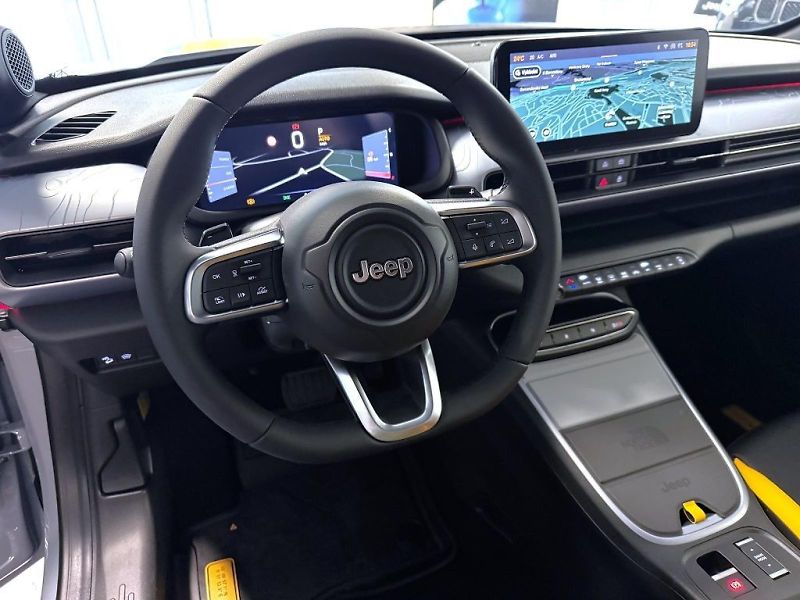 Jeep Avenger (2026) 1.2 T e-hybrid AT 145k 4xe The - fotka 17 z 19