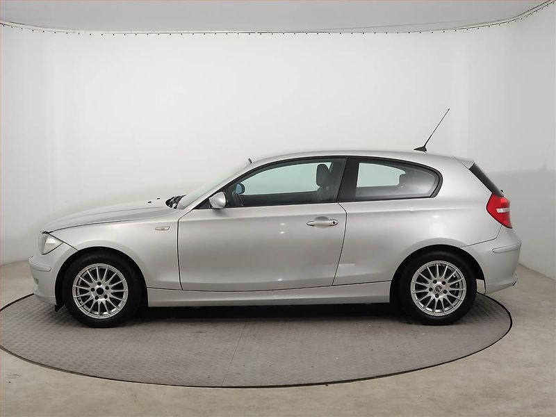 BMW Řada 1 (2008) 118d, Serv.kniha, CZ doklady - fotka 3 z 14