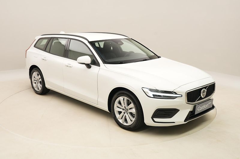 Volvo V60 (2026) B4 AUT CORE - fotka 16 z 56