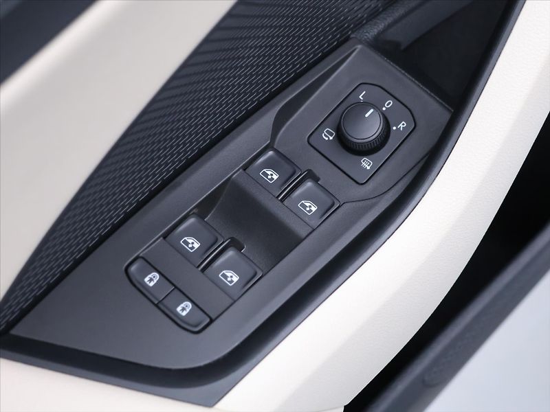 Škoda Octavia 1,5 TSI 110kW Style LED CZ - fotka 15 z 38