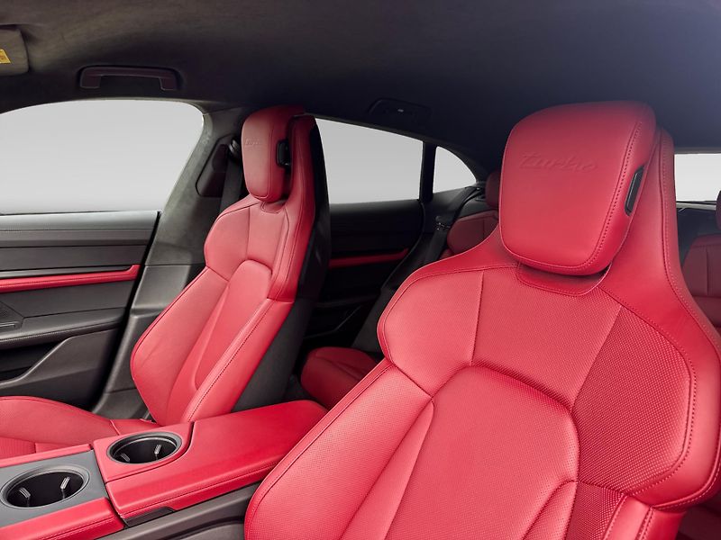 Porsche Taycan Turbo Sport Turismo - fotka 15 z 30