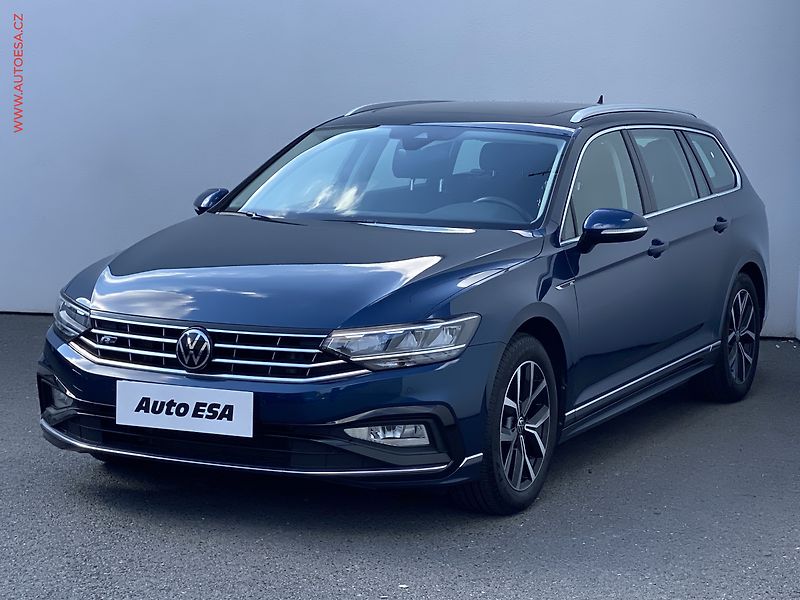 Volkswagen Passat (2022) 2.0 TDi, Business,  DSG - fotka 3 z 18