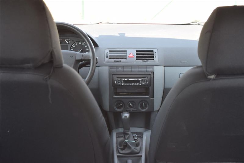 Škoda Fabia 1,2 HTP 40KW PLATNÁ STK - fotka 18 z 27