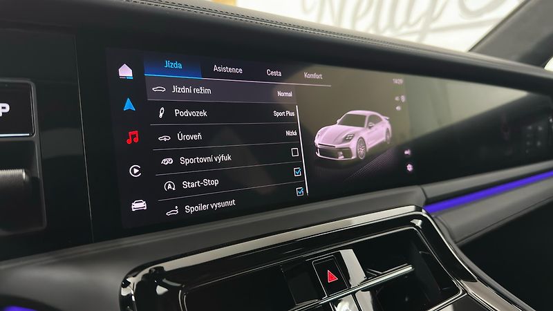 Porsche Panamera GTS / ZÁRUKA / TOP VÝBAVA  - fotka 44 z 64