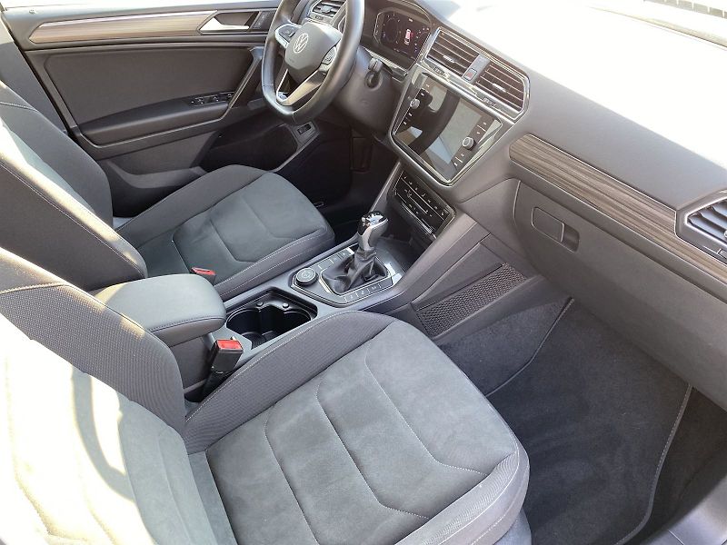 Volkswagen Tiguan (2022) 2.0 TDI 4Motion DSG - fotka 8 z 33