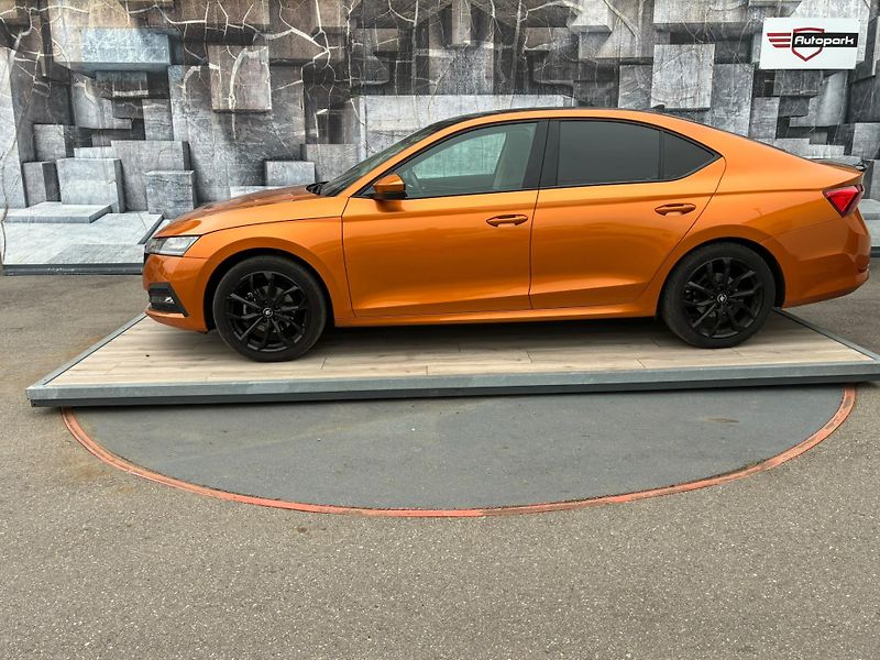 Škoda Octavia (2022) 1.5TSi,110KW,VYHŘ.SEDADLA,TEMP - fotka 4 z 21
