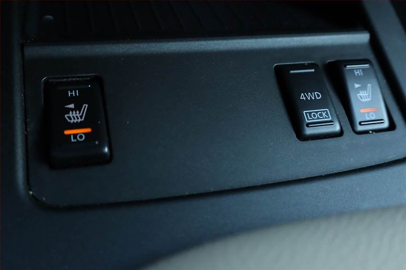 Nissan Murano (2012) 2.5 dCi, 4X4, Automat - fotka 23 z 28