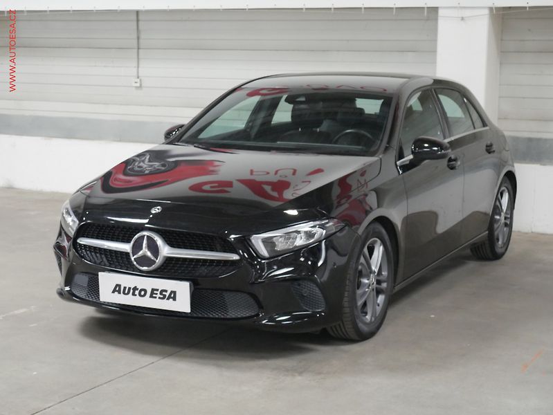Mercedes-Benz Třídy A (2020) 1.3i, ČR, AC, LED, výhřev - fotka 3 z 25