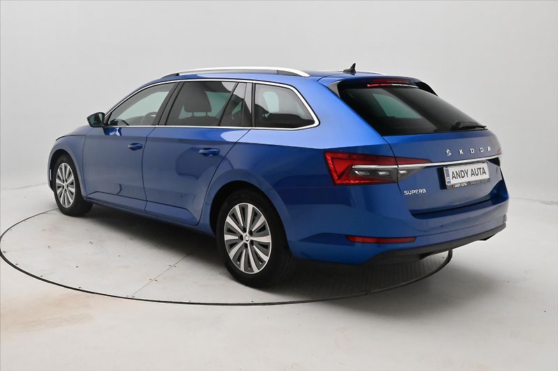 Škoda Superb 2,0 TDI 110 kW DSG Style Záruk - fotka 7 z 31