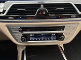 BMW Řada 7 4,4 390kW 750Li xDrive CZ - náhled 28