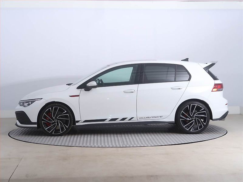 Volkswagen Golf (2024) GTI Clubsport - fotka 3 z 22
