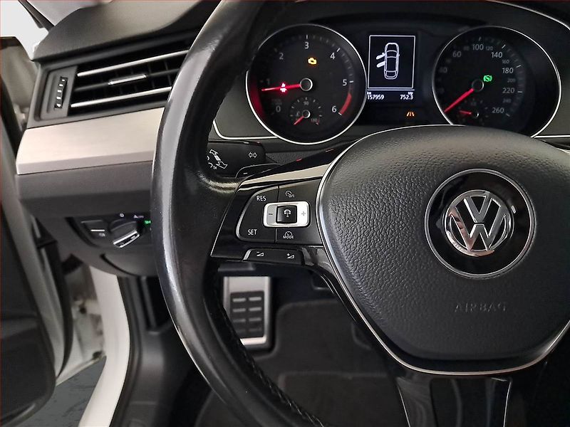 Volkswagen Arteon (2017) Elegance 2.0 TDI, Automat - fotka 18 z 22